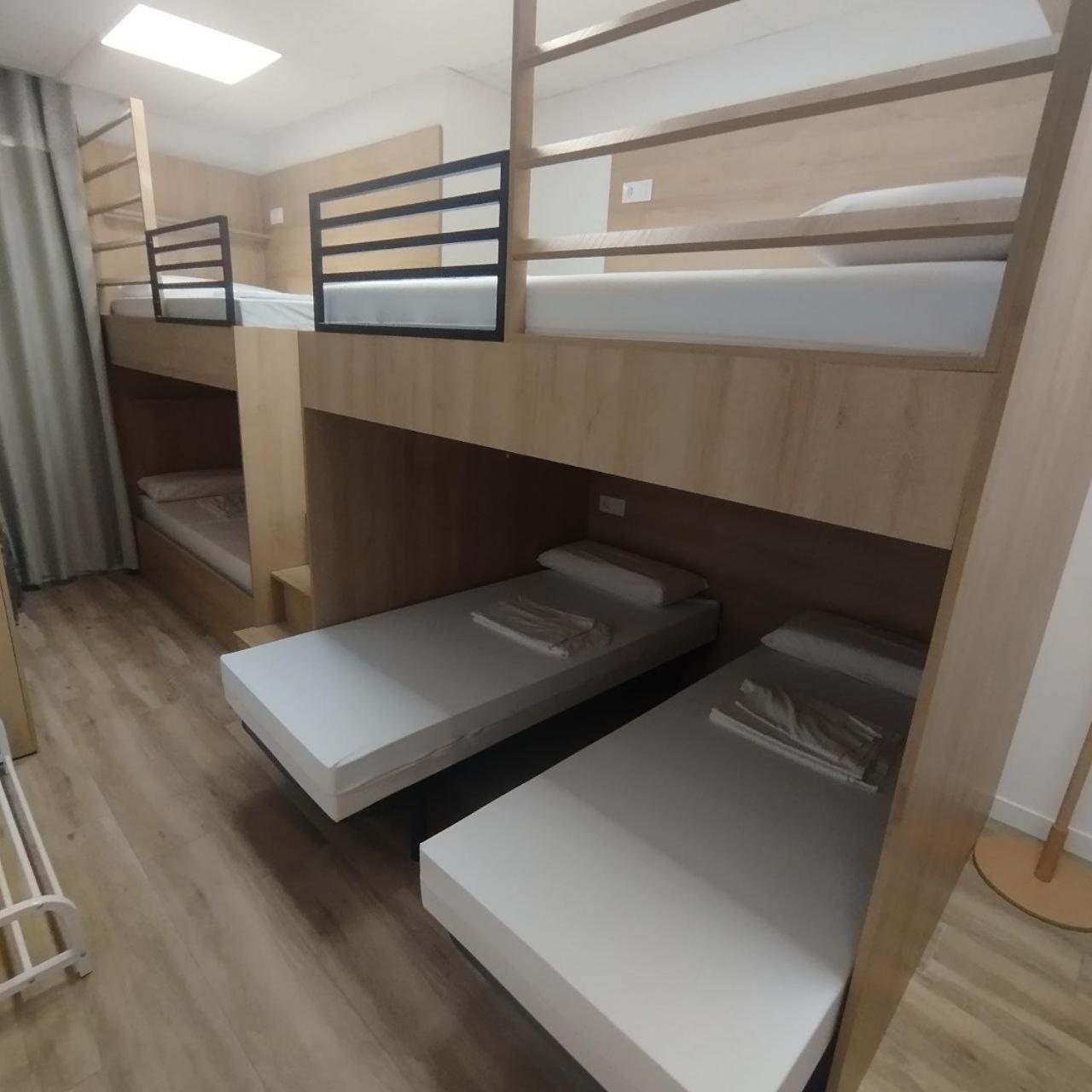 Dpaso Urban Hostel Pontevedra Dış mekan fotoğraf
