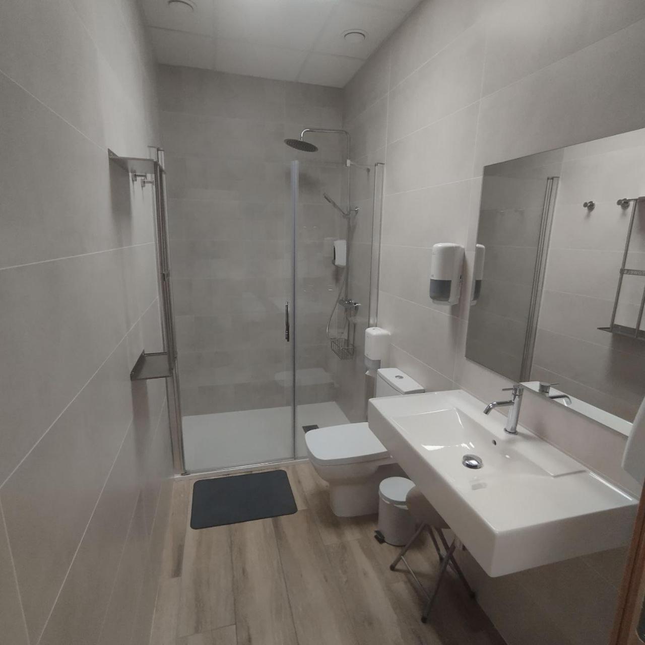 Dpaso Urban Hostel Pontevedra Dış mekan fotoğraf